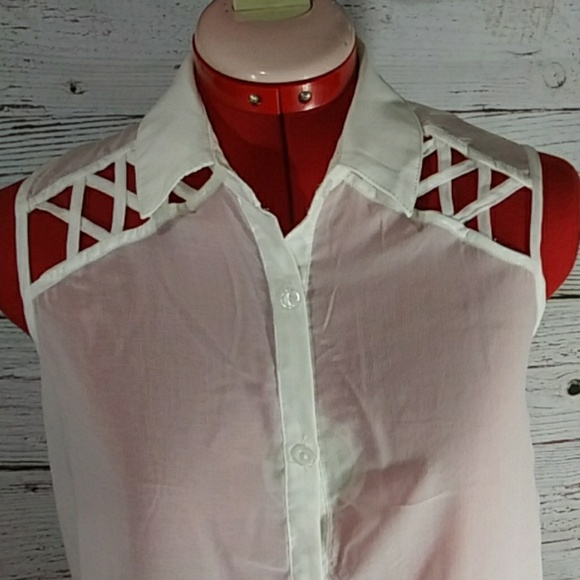 Tobi Women Lace Back Sheer Blouse Sz S - Picture 3 of 8